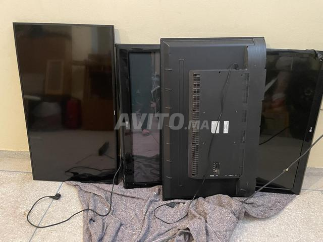 Un lot de télévisions à vendre