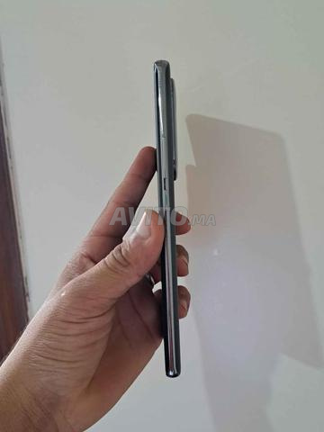 Oppo Reno 10 5G 256Go 16Go RAM bon état - 2