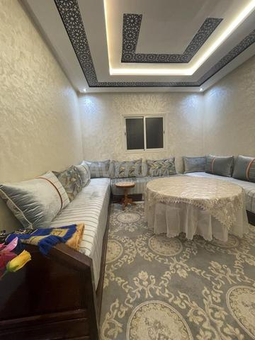 Appartement meublé à louer à la journée et au mois pour familles uniquement