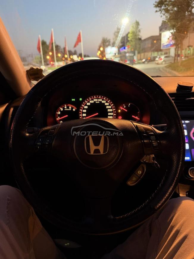 honda accord model 5-11-2007 bon état 
