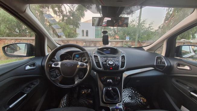 Ford CMax première main. Boucoup d’autoroute