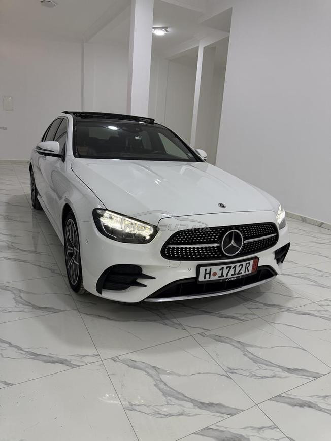 Mercedes Class E300 de hybrid diesel