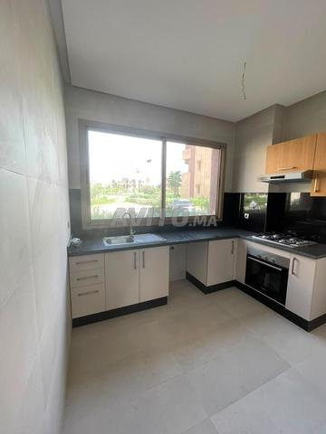 Appartement 3 chambres non meublé à Prestigia