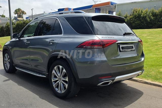 مرسيدس GLE 300 بحالة ممتازة 8 أحصنة فقط - 2