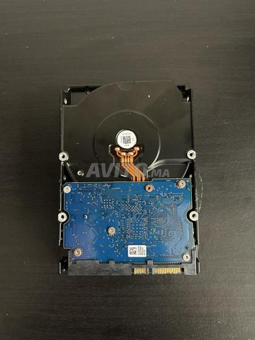 Disque dur 4T SATA HDD - HGST model dk7saf400 - 2