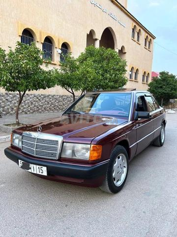 Mercedes 190 - 2