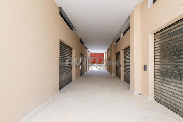■ MAGASIN À VENDRE – TITRE DE PROPRIÉTÉ - 2