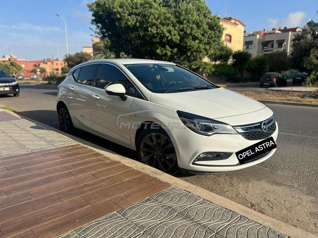 Opel astra K