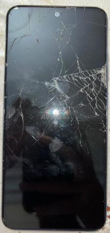 Lot 3 Smartphones en panne - Pour Pièces / Réparation - 2