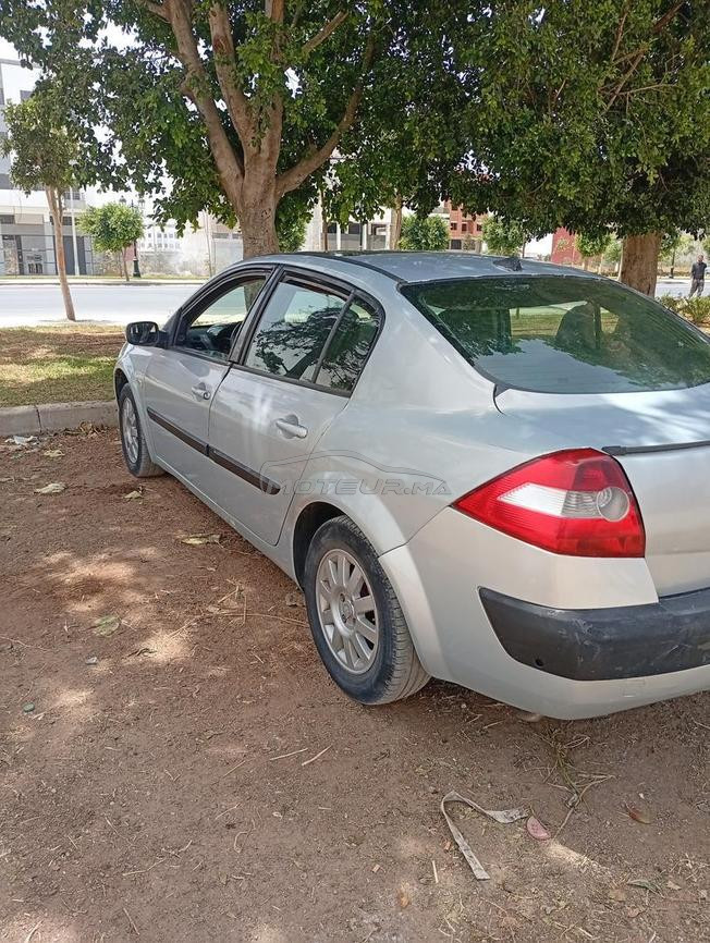 Renault Mégane 2 essence dariba 650dh  