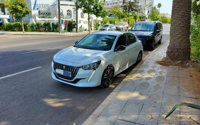 Peugeot 208 hdi diesel 6cv new model particulier