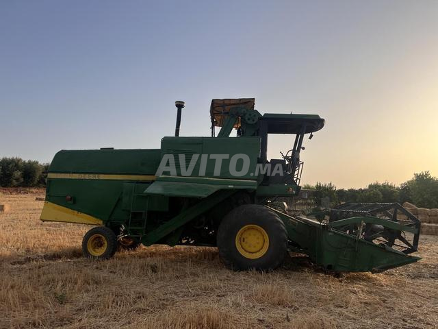 Moissonneuse John Deere 1055 neuve - 2