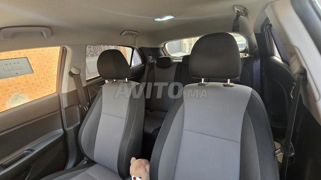 Hyundai i20 Diesel Manuelle 2020 à Larache - 2