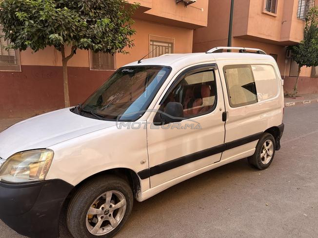 voiture en très bonne état 