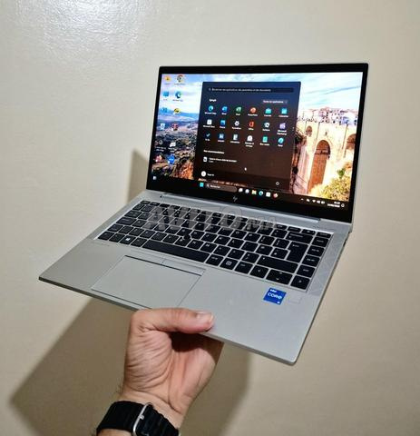 كمبيوتر محمول HP i5 الجيل 11 16 جيجابايت 512 جيجابايت رسومات Iris Xe