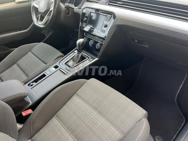 Volkswagen Passat - 2