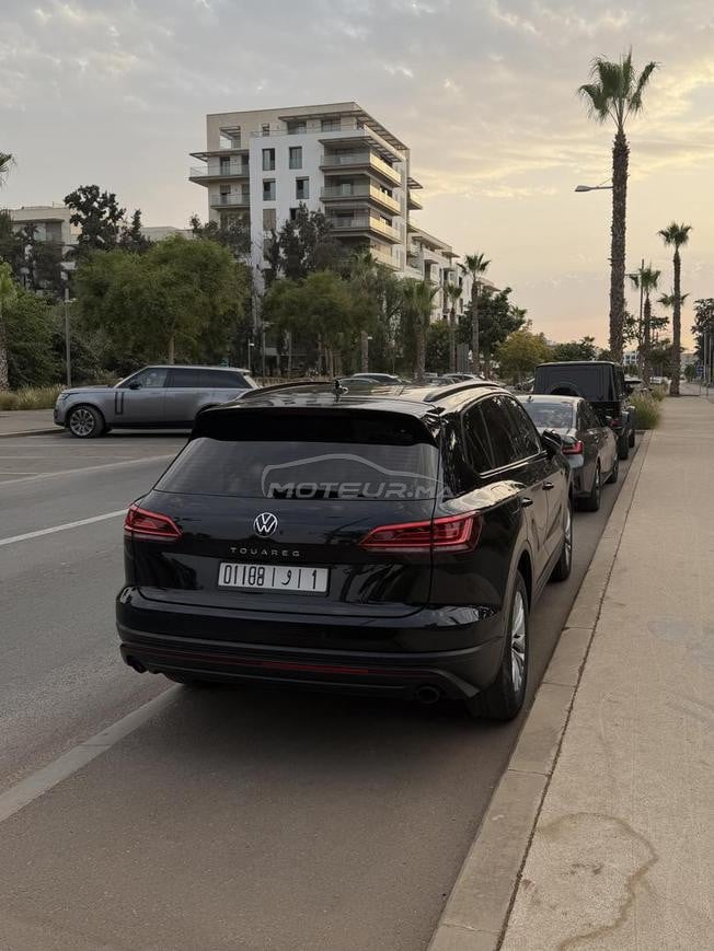 Volkswagen Touareg  – Noir – Très bon état