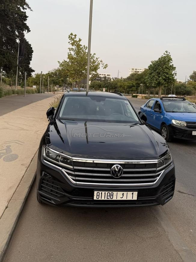 Volkswagen Touareg  – Noir – Très bon état