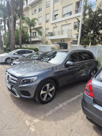 GLC 220 4matic كاملة