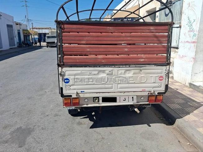 بيجو 504 بيكوب