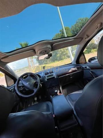 بيجو 407 SW عائلية