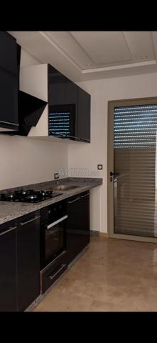 Appartement à louer 80 m² à Casablanca - 2