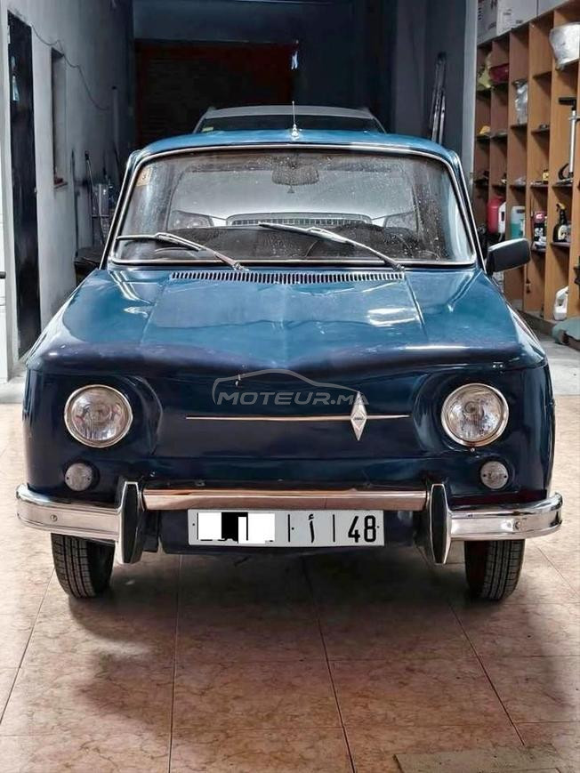 Renault R8