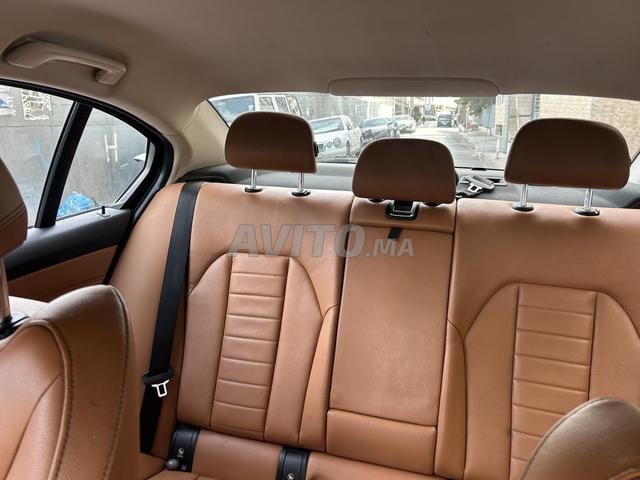 BMW 318d - 2