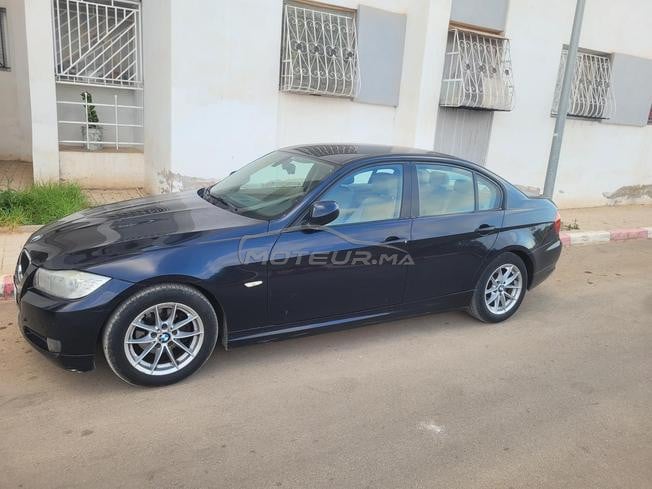BMW Série 3 Essence Manuelle 2010 à Rabat