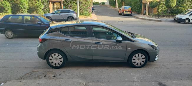 Opel Astra fin 2021, Manuel, faible klm 74000
