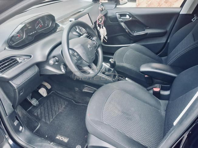 Peugeot 208 Diesel Manuelle 2018 à Casablanca