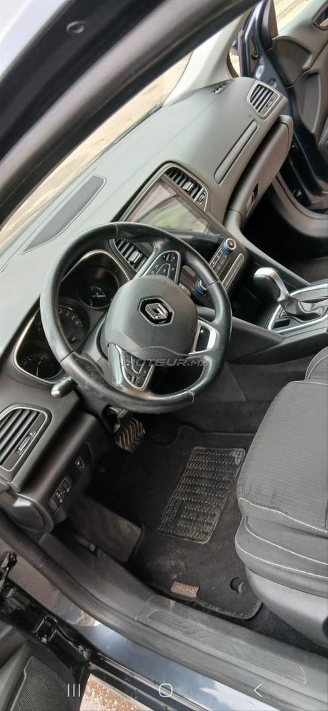Renault megane 4 model 2018 2éme main 