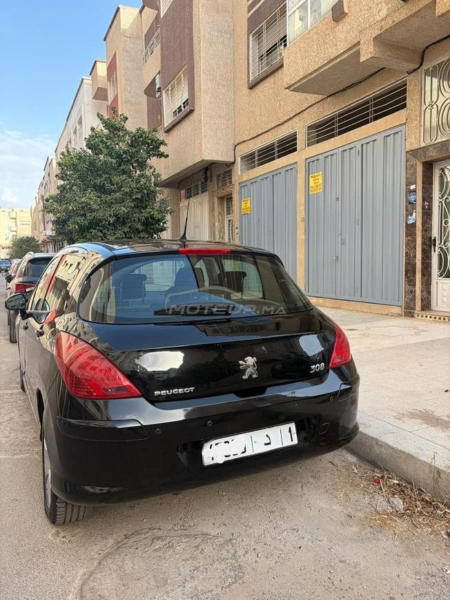 Peugeot 308 Essence Manuelle 2013 à Tanger