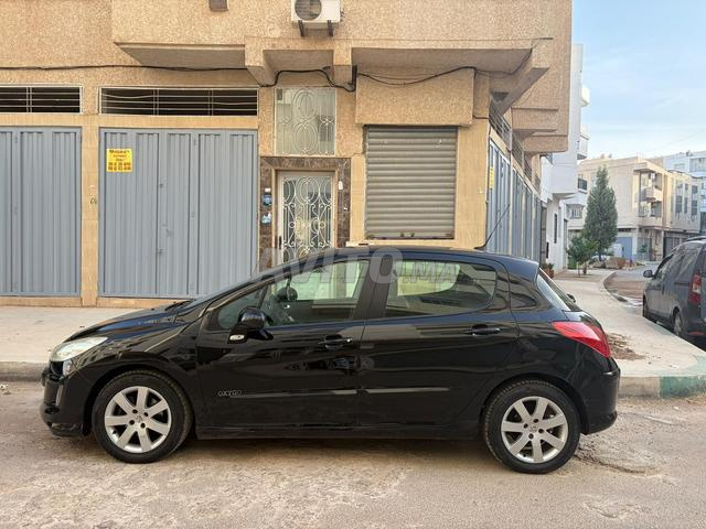 Peugeot 308 Essence Manuelle 2013 à Tanger - 2