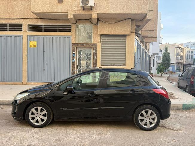 Peugeot 308 Essence Manuelle 2013 à Tanger