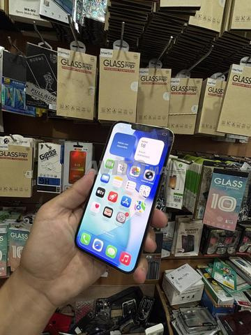 آيفون 13 برو ماكس ذهبي 128 بطارية 90
