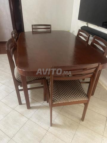 Table plus 6 chaises - 2