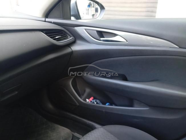 voiture Opel Insignia diesel à vendre 