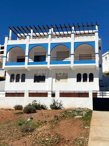 Appartement à vendre à Oued Laou Tamernout, vue directe sur la mer