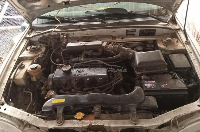 hyundai accent  Essence Manuelle 1998 à Khouribga