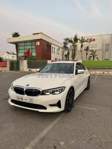 BMW الفئة الثالثة ماسكي حزمة M