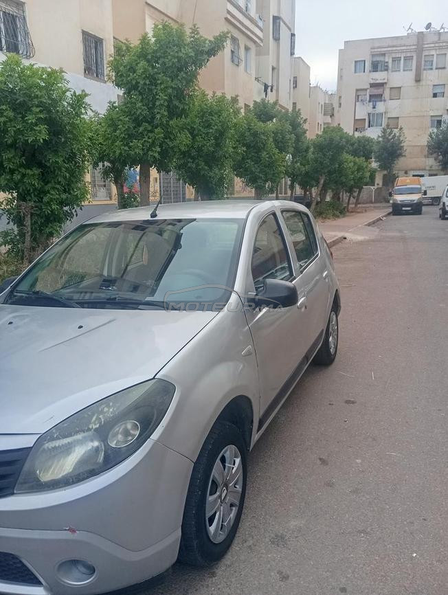 داسيا سانديرو 