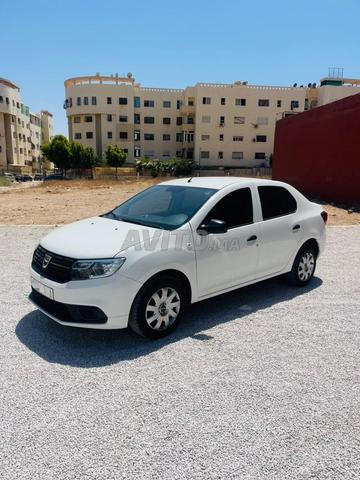 داسيا لوجان بنزين يدوية 2021