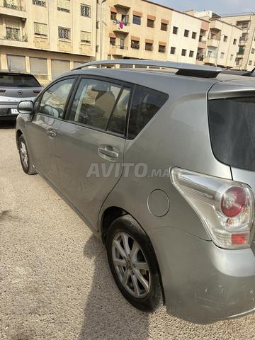 Toyota Verso familiale - 2