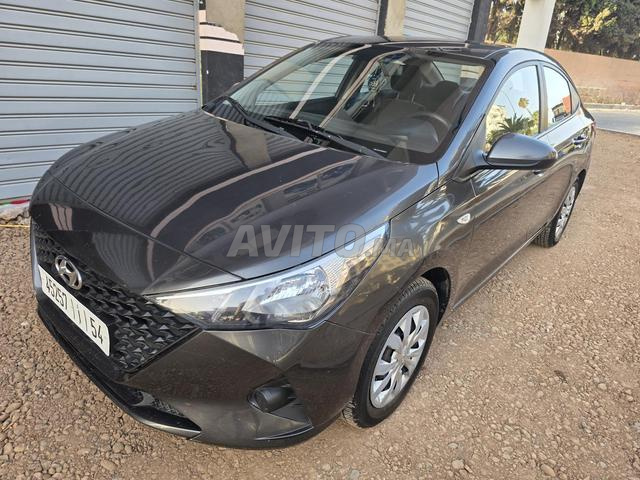 Hyundai Accent - 2