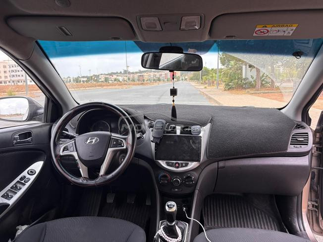 Hyundai accent 2014 à benslimane