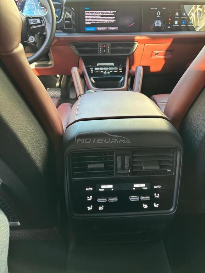 Porsche Cayenne Hybride Automatique 2024 à Rabat