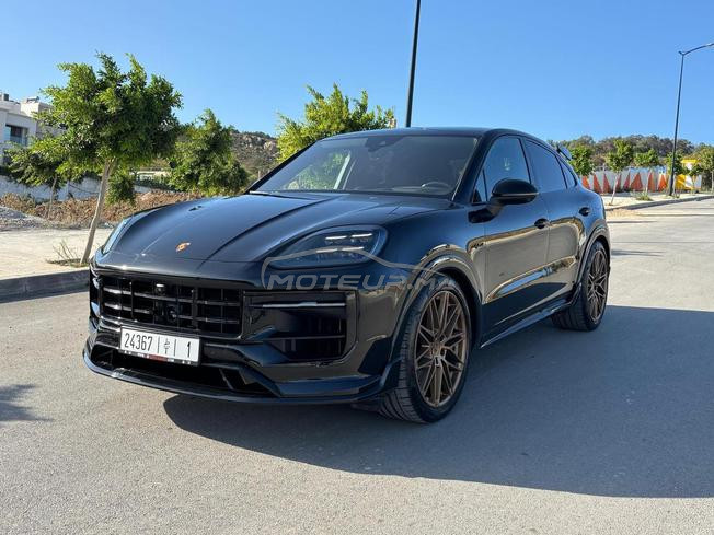 Porsche Cayenne Hybride Automatique 2024 à Rabat