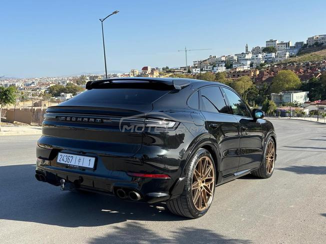 Porsche Cayenne Hybride Automatique 2024 à Rabat