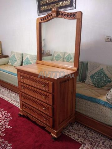 منضدة زينة خشبية صلبة "زان" مع مرآة - 2